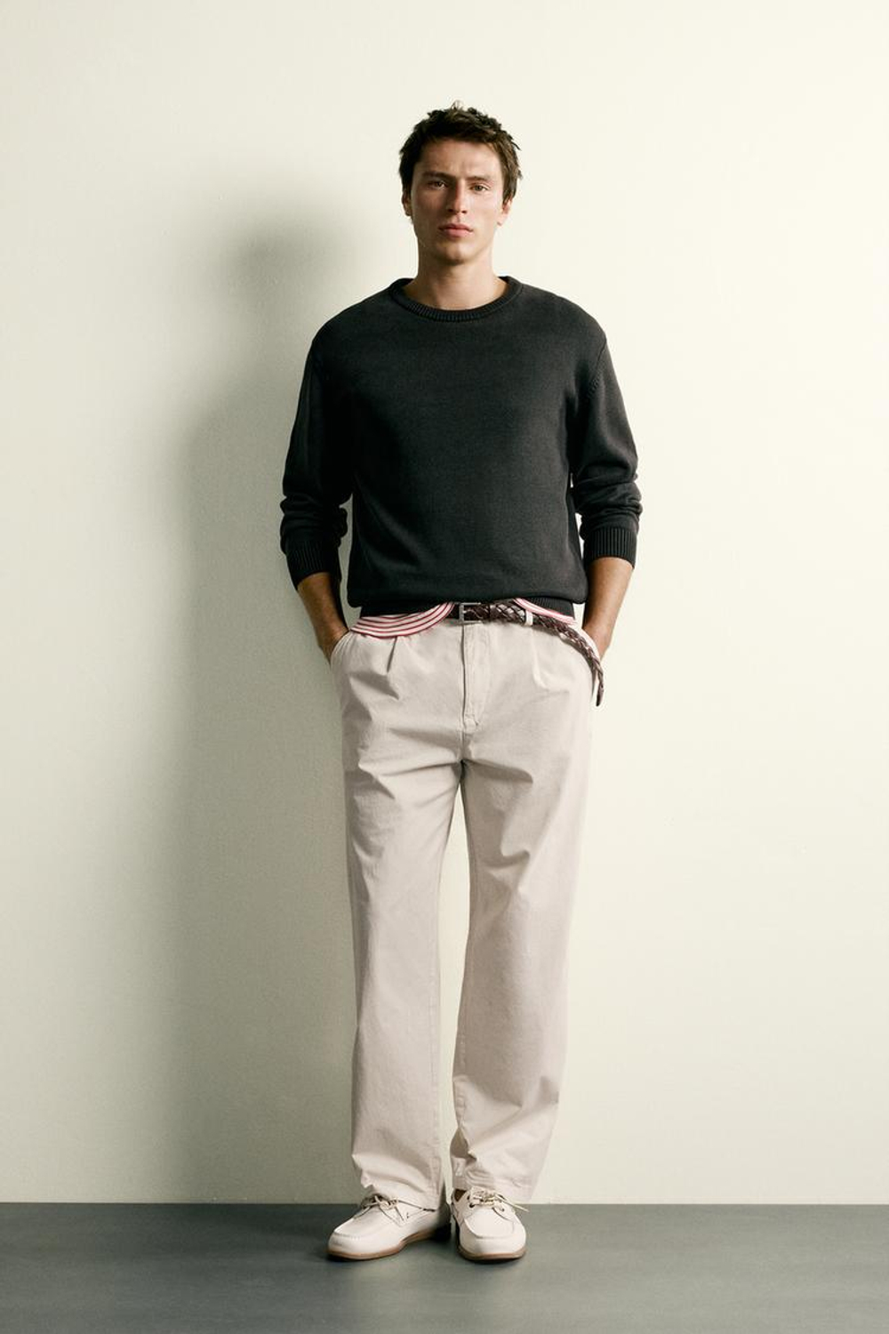 ZARA БРЮКИ ЧИНОС STRAIGHT FIT СО СКЛАДКАМИ, ЭКРЮ