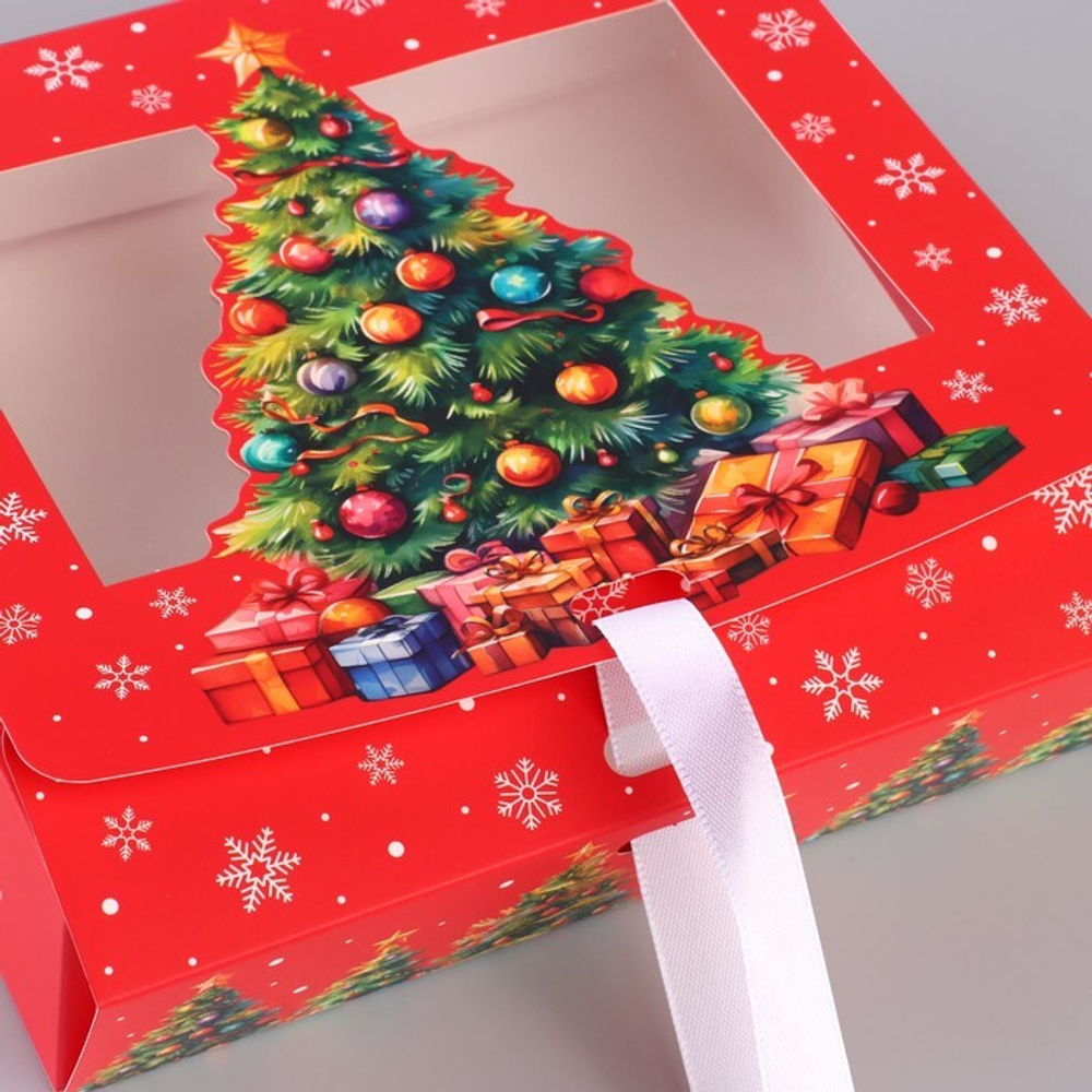 Коробка 20*18*5 см Елка с подарками