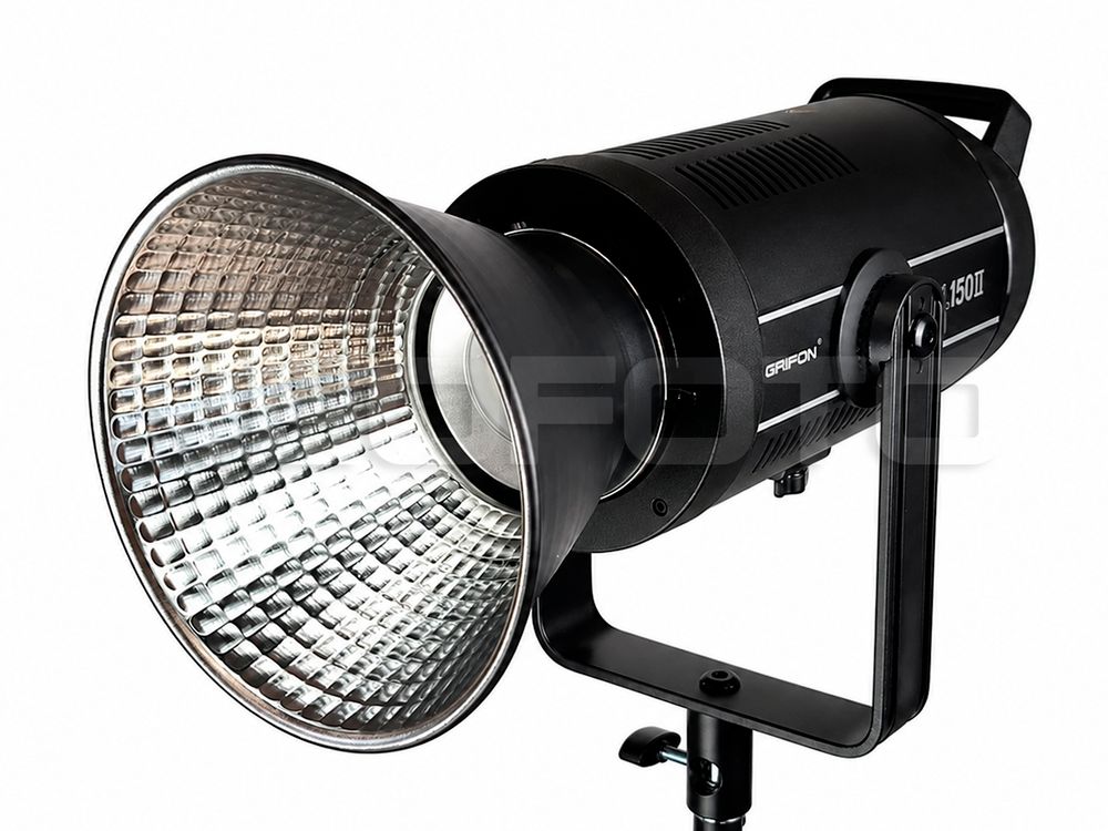 Светодиодный осветитель Grifon SL150 II W LED