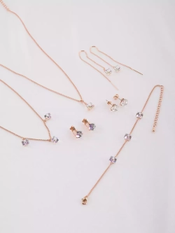 Серьги-гвоздики Миражи с сиреневыми кубиками Swarovski