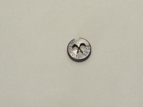 Плашка М1,6х0,35 (основной шаг) 8h6h d=10мм