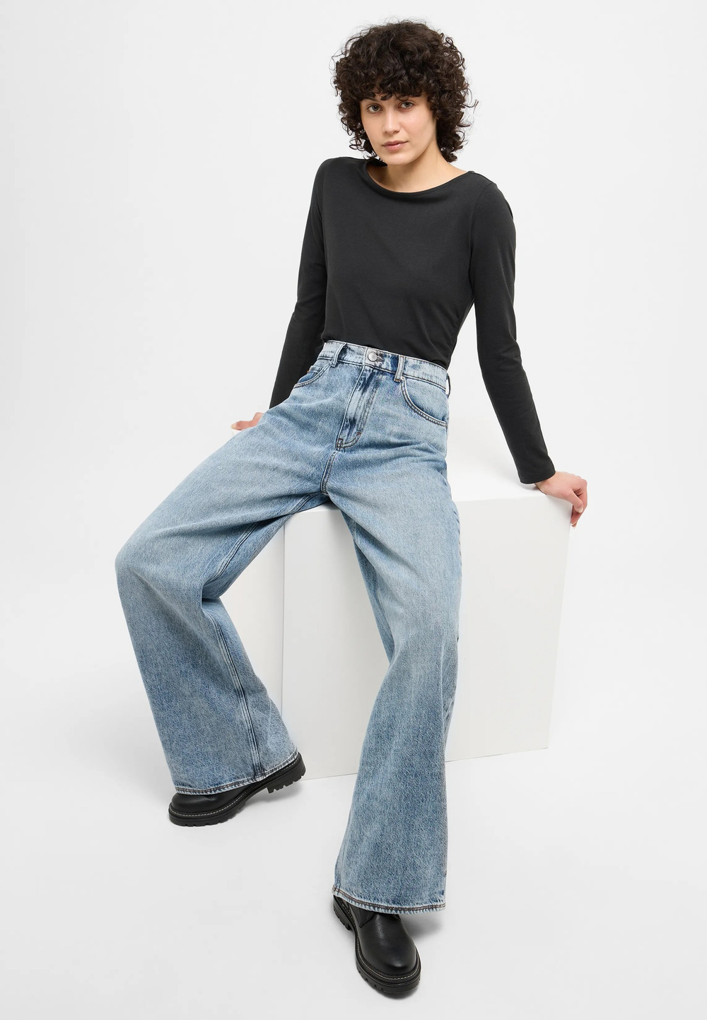 Джинсы женские MUSTANG Style Luise Wide