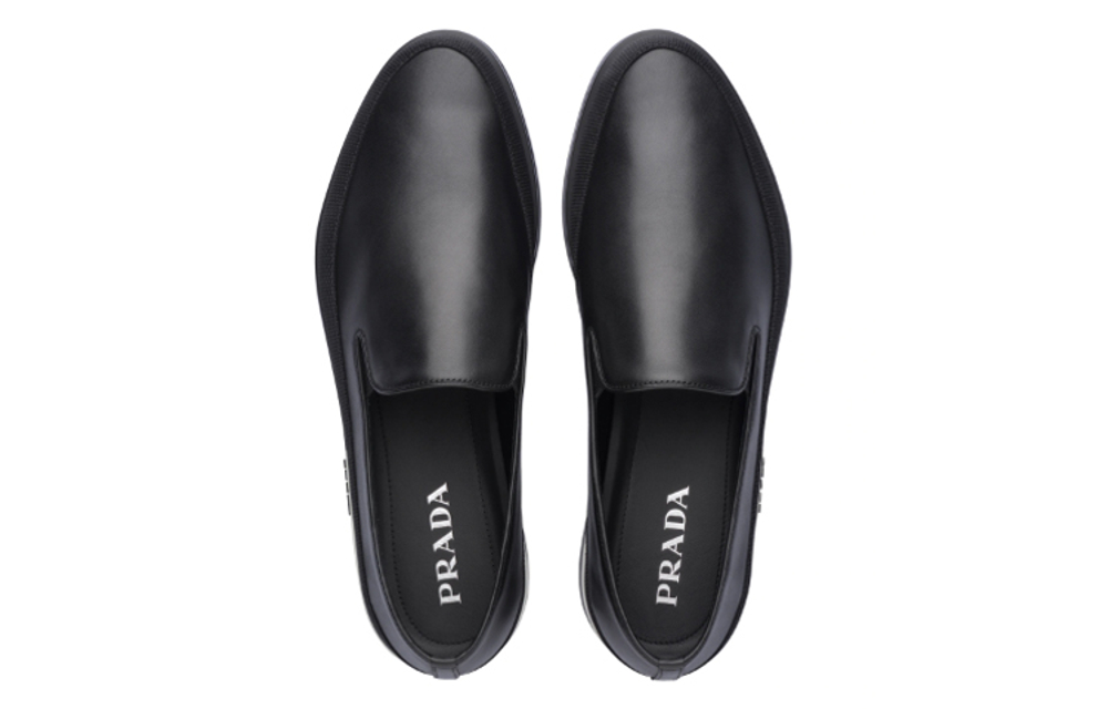 PRADA Casual Leather Shoes Men"s Low top Black