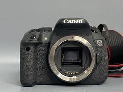 Canon 700D Kit 18-55 IS STM 32.000 кадров