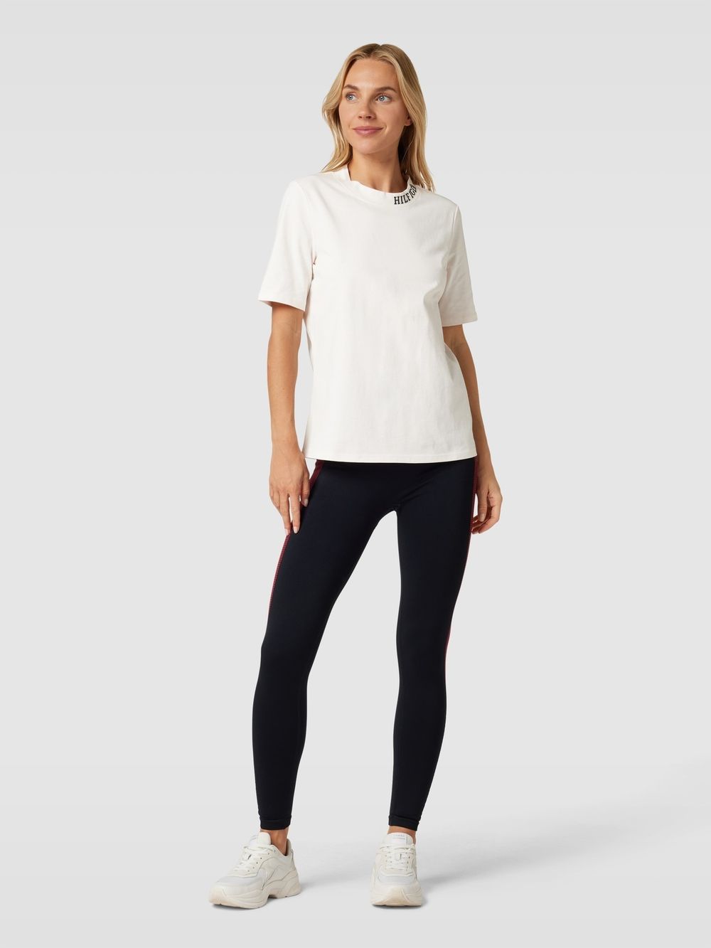 Футболка женская TOMMY HILFIGER REG MONOTYPE COLLAR C-NK SS