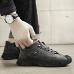 CHENGSHILUOTUO Cow Split Leather Insulated Shoes Men"s