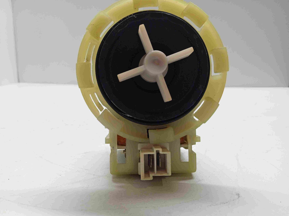 WKD24580T кт275 Сливной насос для стиральной машины Beko WKD24580T б/у