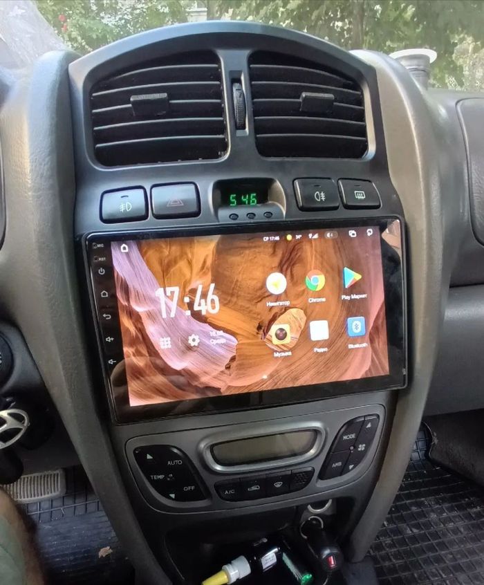 Магнитола для Hyundai Santa Fe 1 2000-2013 - FarCar S280 монитор 9.5" IPS на Android 13, CarPlay