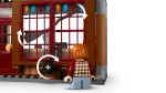 Конструктор LEGO Harry Potter 76452 Качественные принадлежности для квиддича и кафе-мороженое