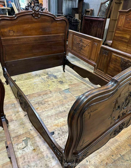 Кровать односпальная 140×200