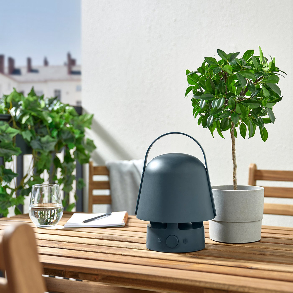 IKEA VAPPEBY  (ИКЕА ВАППЕБЙ)  -  Лампа с bluetooth-динамиком - для улицы/синий