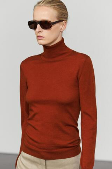 Massimo Dutti Свитер из смесовой шерсти с высоким воротником, терракотовый