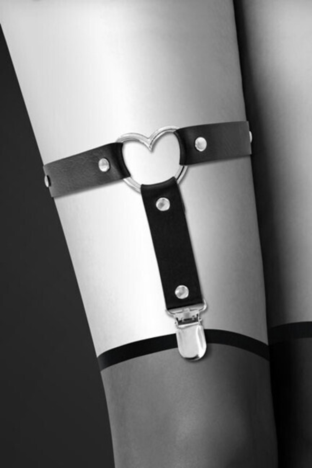 Гартер Bijoux Pour Toi с металлическим сердцем черный (Цвет: черный)