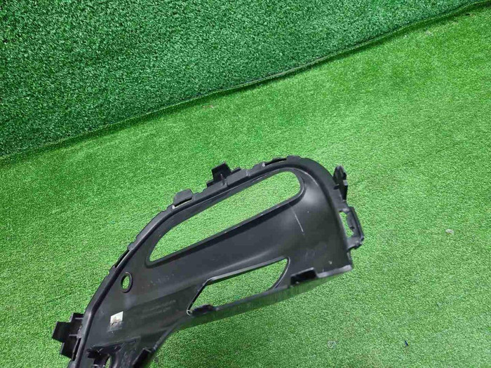 Накладка ПТФ правая BMW X5 G05 (18-23) M-paket