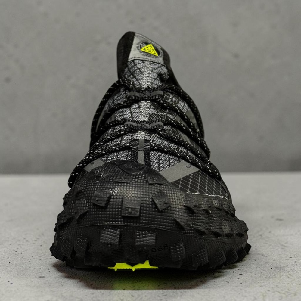 Nike Acg Mountain Fly Low GTX SE • Dark Smoke