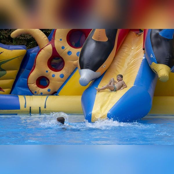 ГОСТ Р 52604-2006 Аквапарки. Водные горки высотой 2 м и выше. Безопасность при эксплуатации. Общие требования