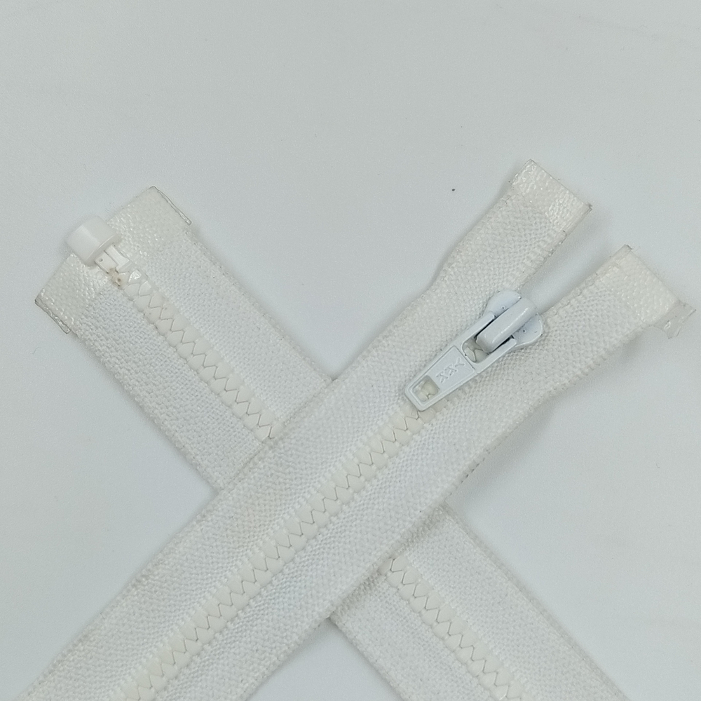 MT141 Молния пластиковая YKK