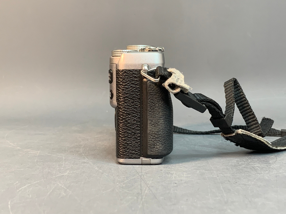 Fujifilm X-E1 body