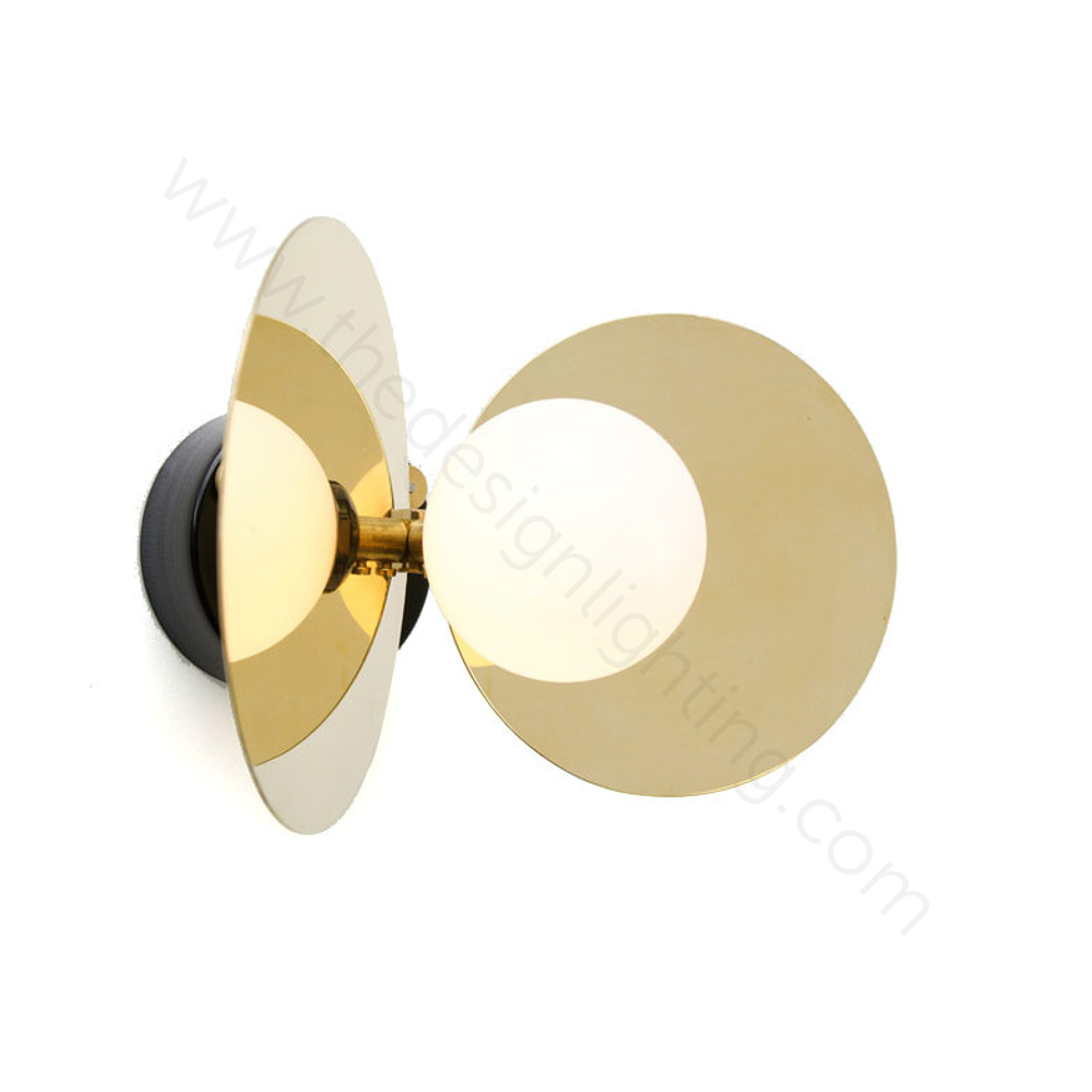 Wall design lamp Ilios by Atelier Areti