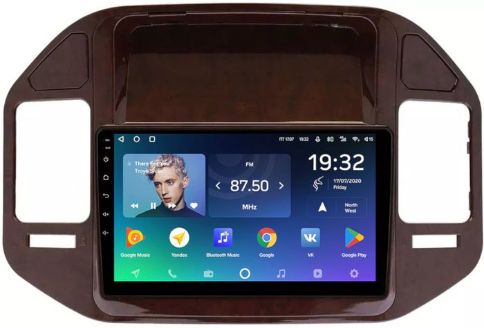 Магнитола для Mitsubishi Pajero 3, Montero 3 1999-2006 (рамка под дерево) - Teyes CC2 PLUS монитор 9" QLED, Android 10, Быстрая, SIM-слот