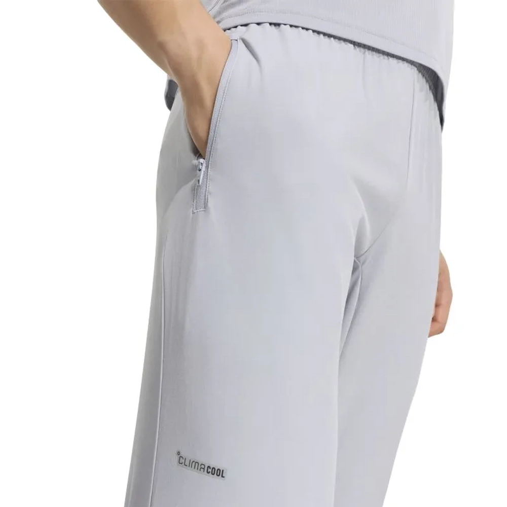 Мужские теннисные штаны Adidas Tech Apparel Training - halo silver