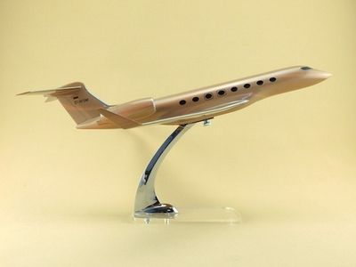 Модель самолета Gulfstream 650 (М1:76)