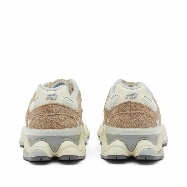 Кроссовки унисекс NEW BALANCE 9060