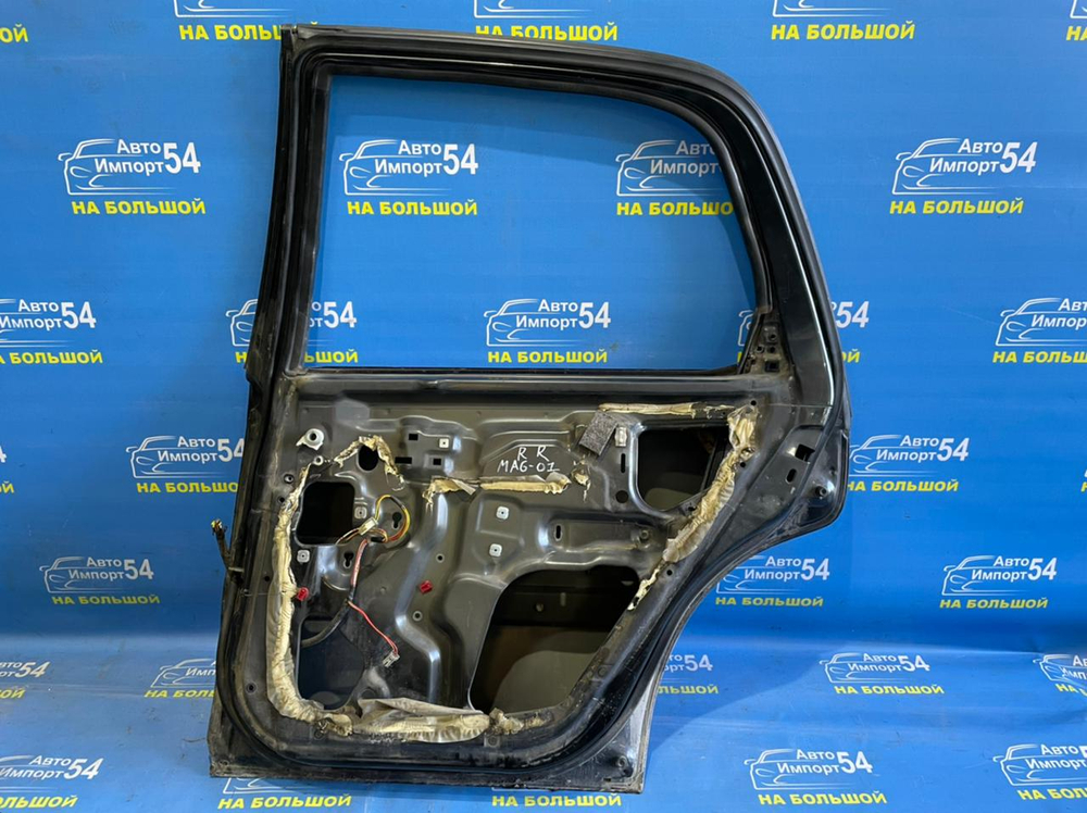 Дверь задняя правая Honda DOMANI 1994