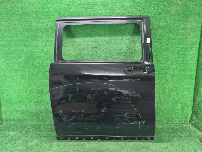 Дверь сдвижная правая Mercedes V w447 (2014-н.в.)