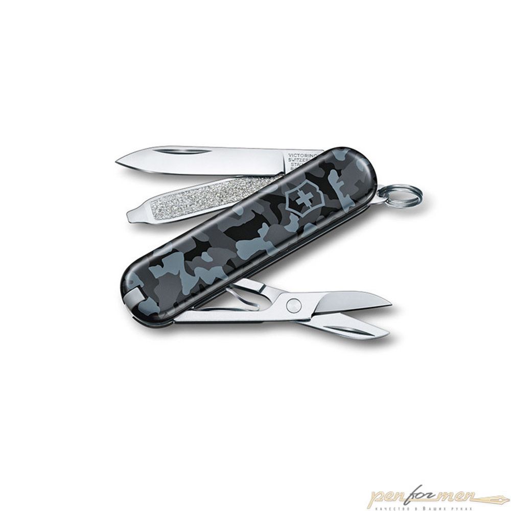 Нож перочинный Victorinox Classic 58 мм морской камуфляж (0.6223.942)
