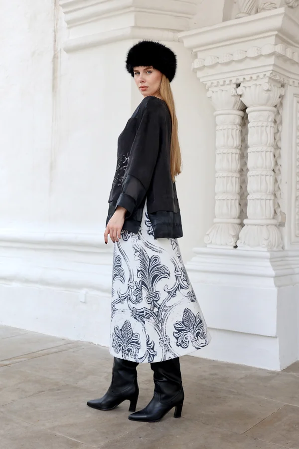 Skirt “Marta. Bas-Reliefs in Linocut”