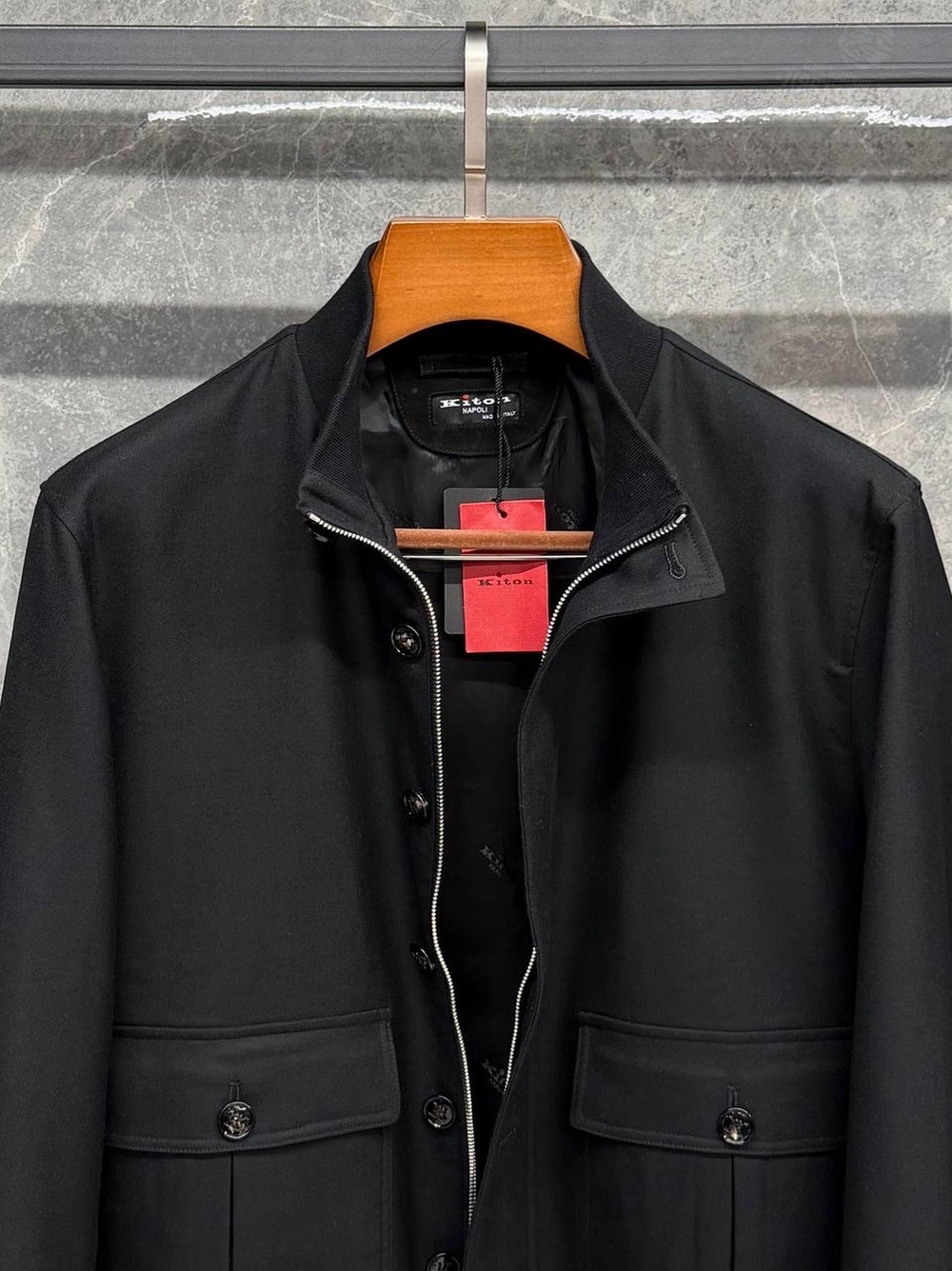 Костюм Kiton