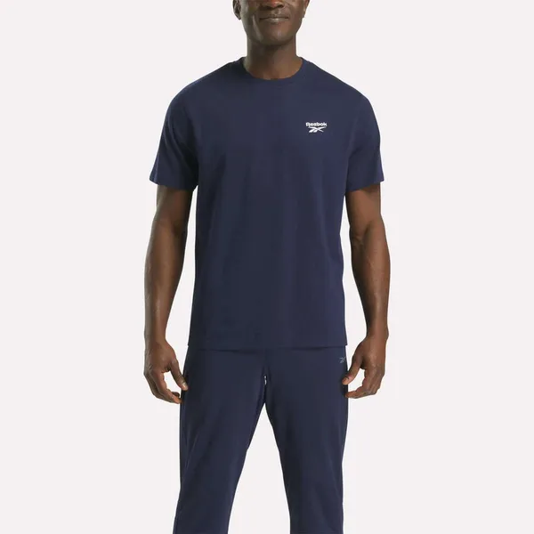 Футболка мужская REEBOK CODY SMALL LOGO CREW NECK SS TEE
