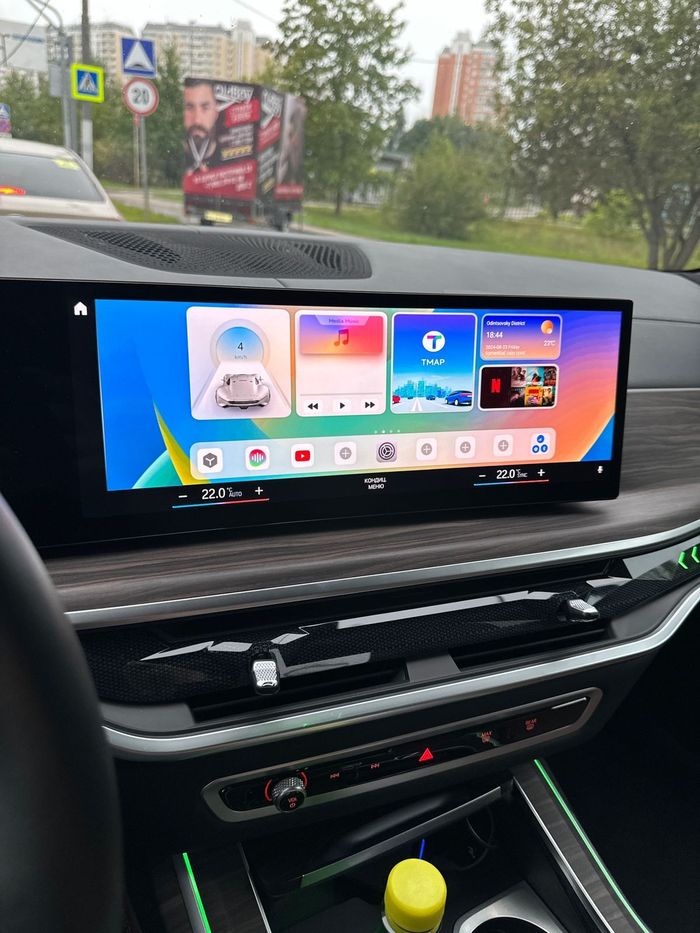 Мультимедиа блок для BMW 2019+ со штатным беспроводным CarPlay - Kuberg AI-990 на Android 10, 4G SIM-слот, простое подключение