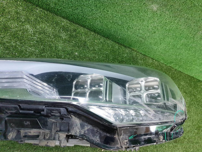 Фара левая KIA Quoris (2012-2014) LED