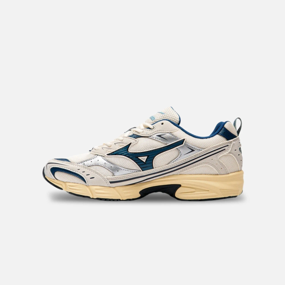 Кроссовки Mizuno MXR