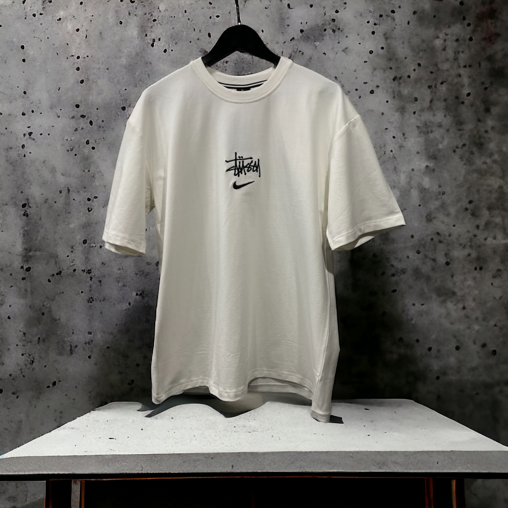 Футболка Stussy x Nike #1 • Белый