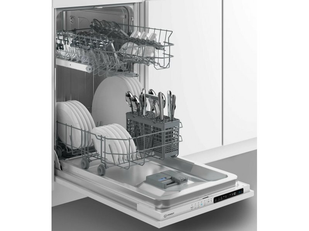 Встраиваемая посудомоечная машина Indesit DIS 1C50
