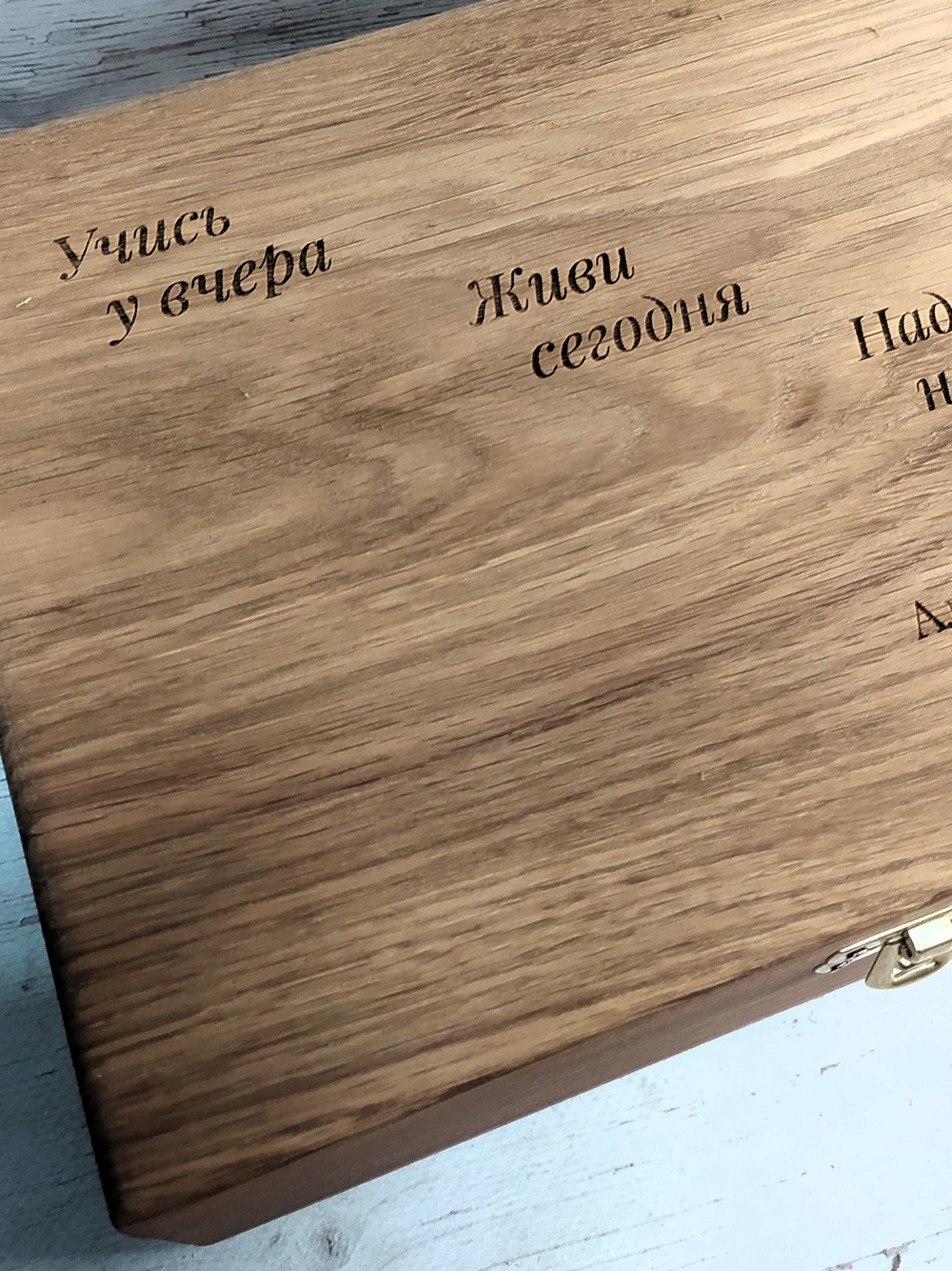 Музыкальная АУДИОшкатулка из дуба «Эйнштейн»