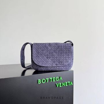Сумка-мессенджер синяя от Bottega Veneta Veneto Flap Messenger BP5-169751