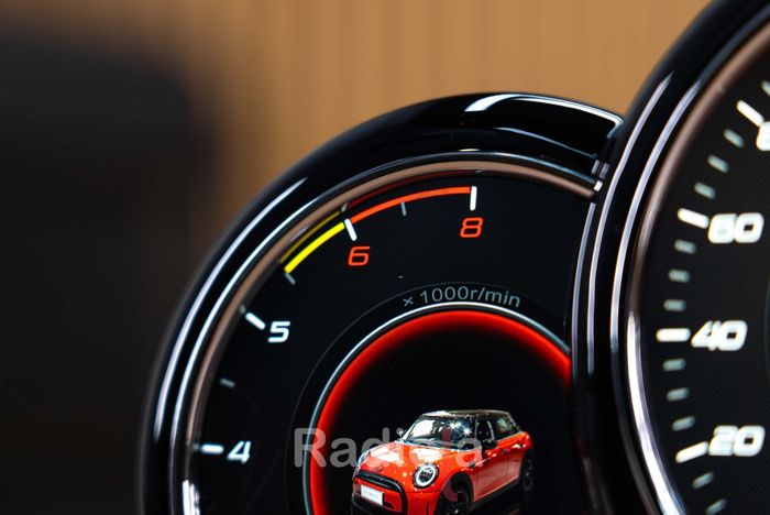 Электронная панель приборов для BMW Mini Cooper 2014-2023 - RDL с QLED экраном