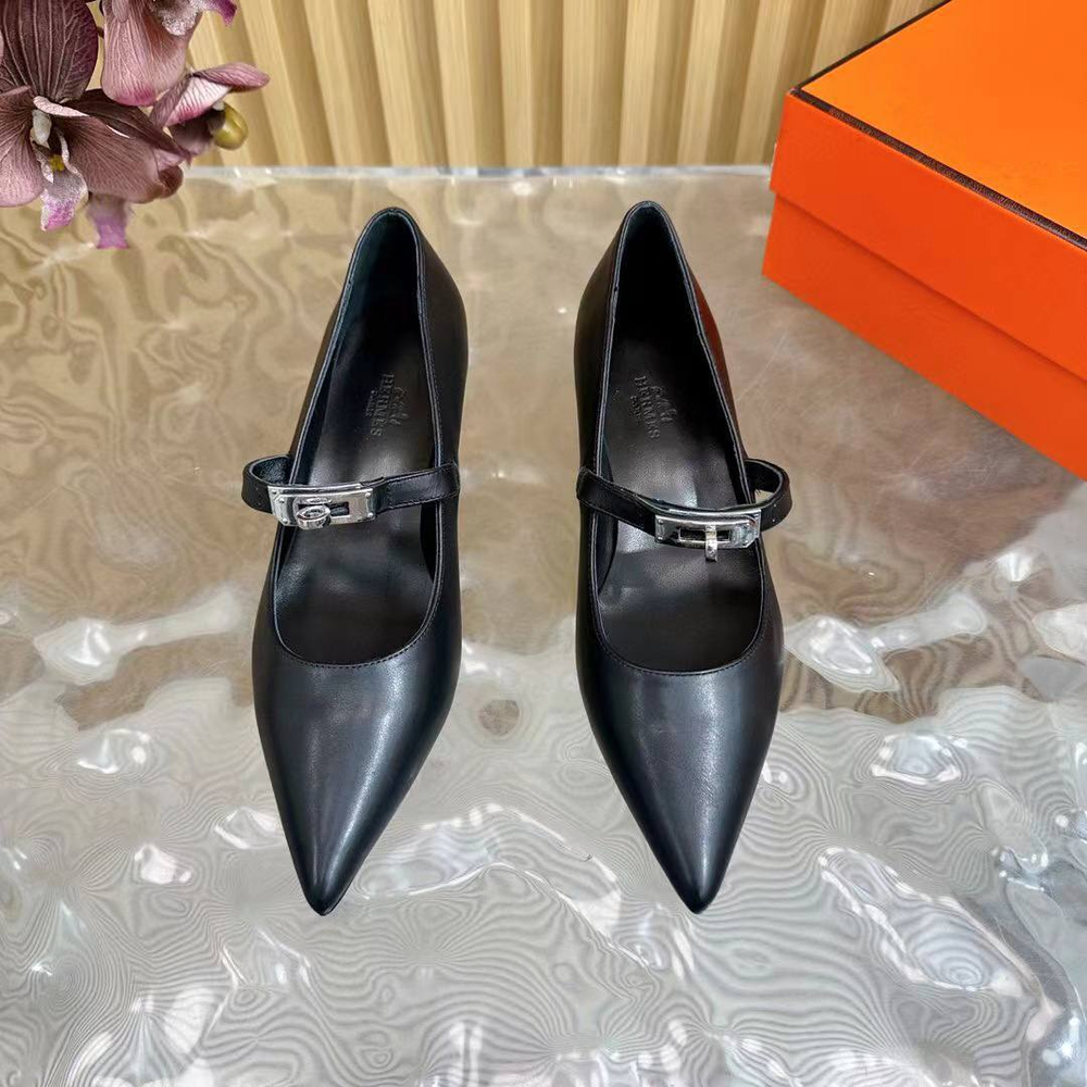 Женские туфли Hermes Kiara черного цвета с ремешком
