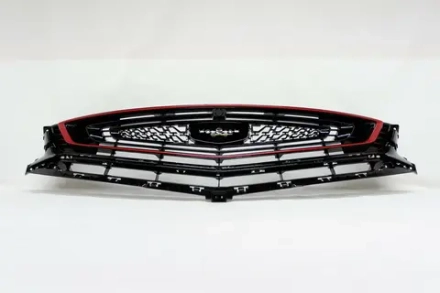 Решетка радиатора GEELY COOLRAY под переднюю камеру