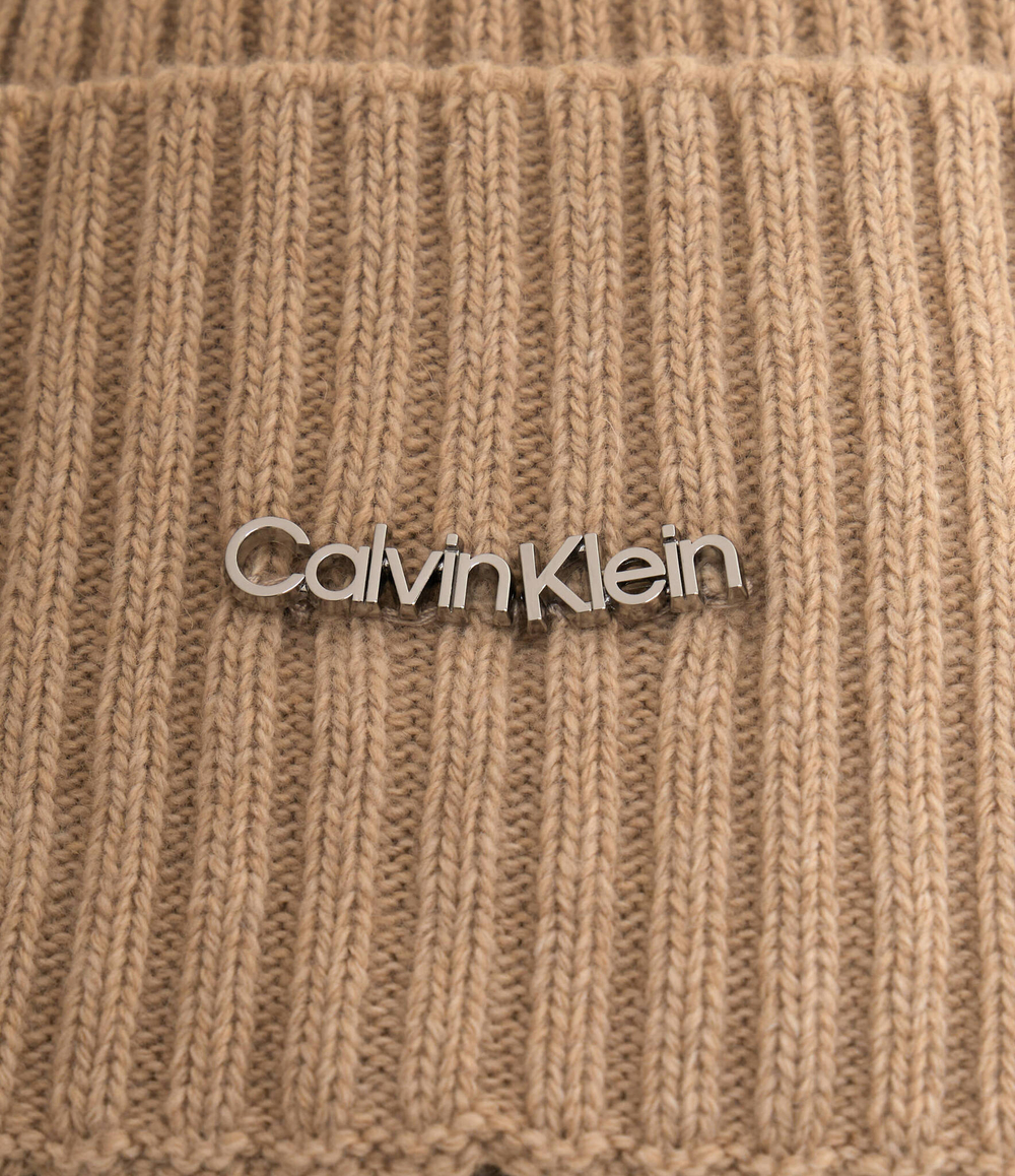Шапка Calvin Klein - бежевый(K60K611401)