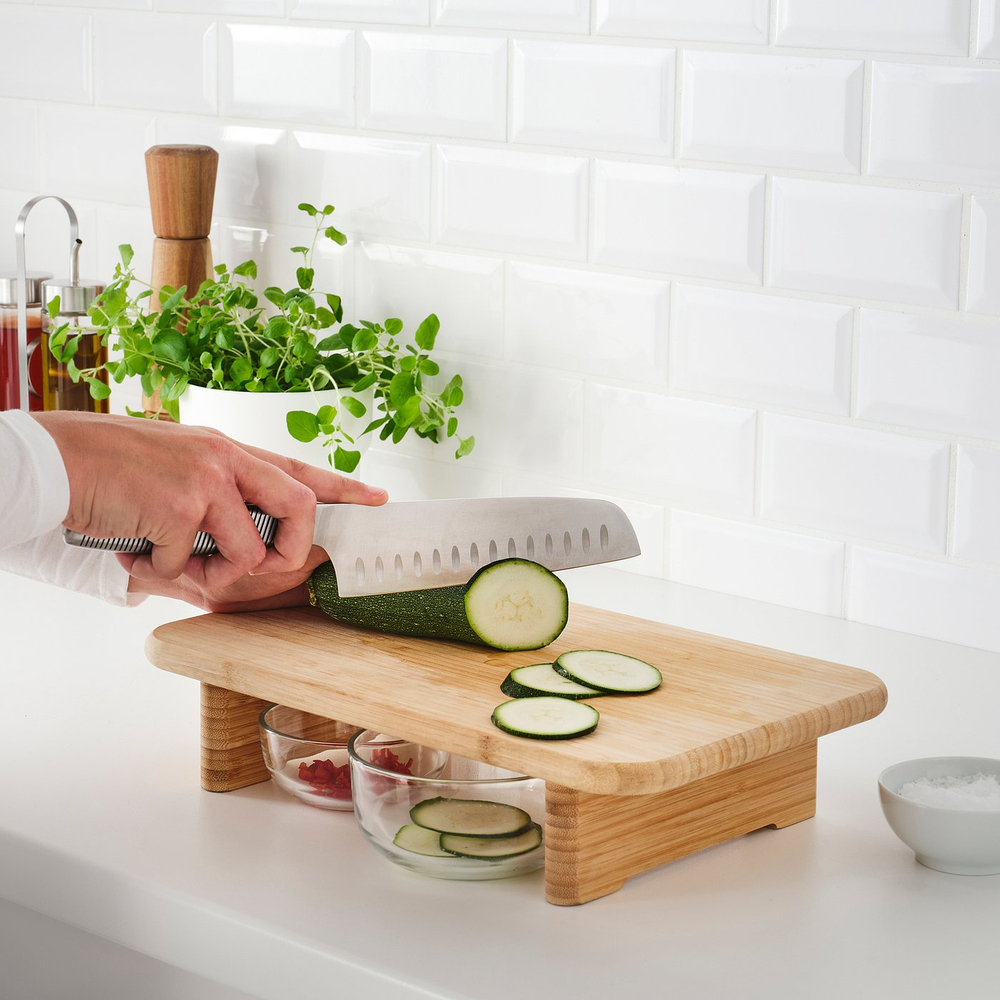IKEA STOLTHET  (ИКЕА СТОЛТХЕТ)  -  Доска разделочная - бамбук 35х22 см