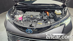 Toyota Sienna 2.5 Hybrid AWD — 2023