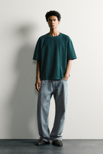ФУТБОЛКА RELAXED FIT СО ШВОМ — ZARA