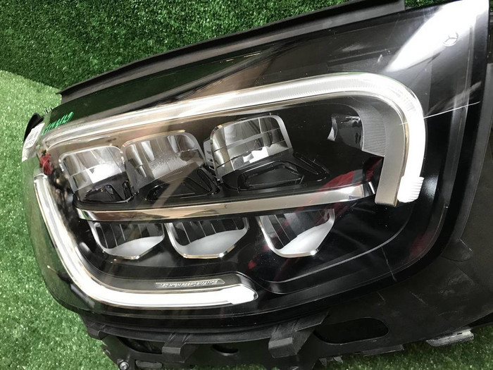 Фара правая Mercedes GLC X253 (2019-2022) LED