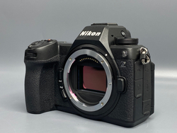 Nikon Z6 III — 35793 кадров