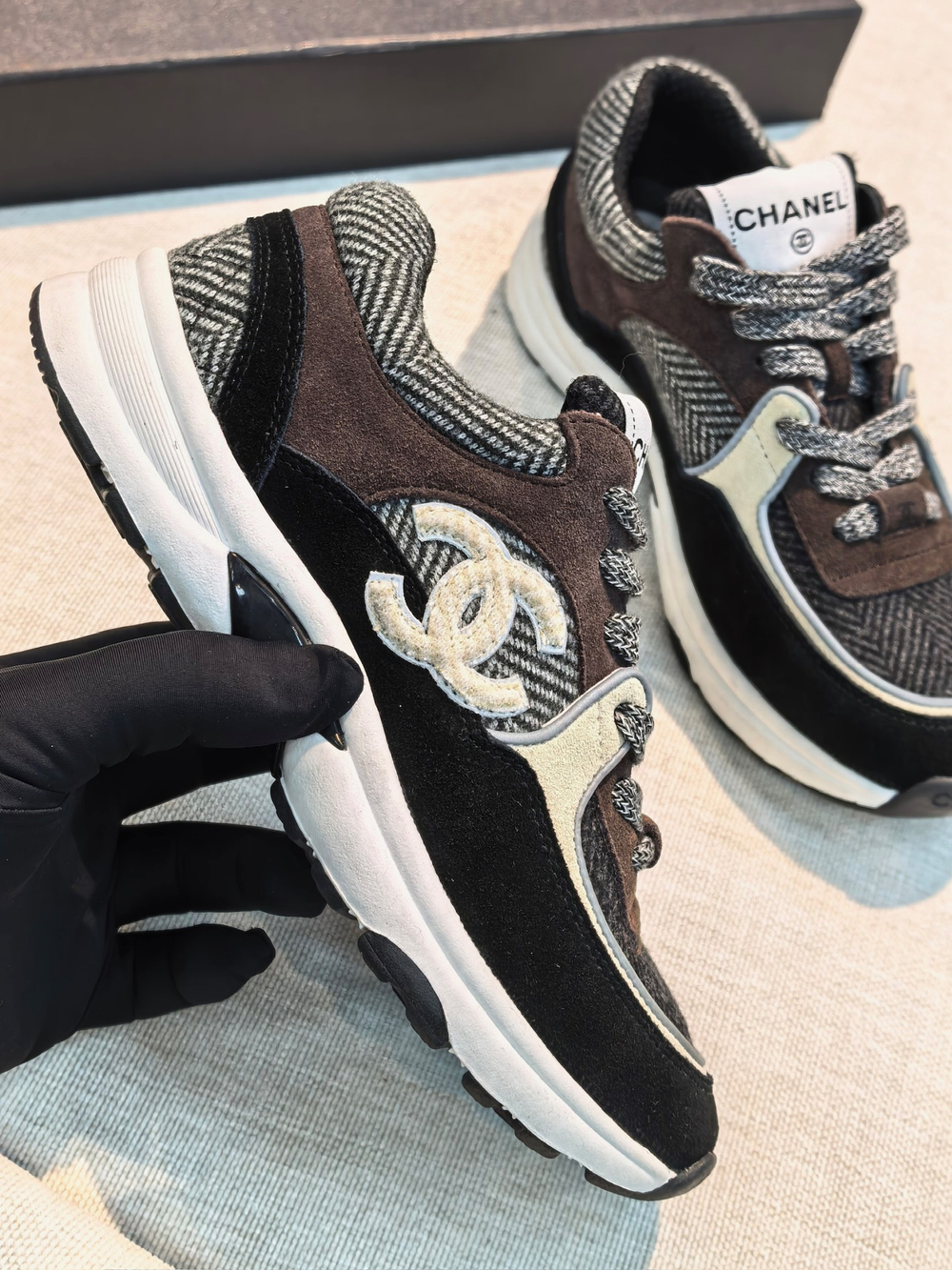 Кроссовки Chanel